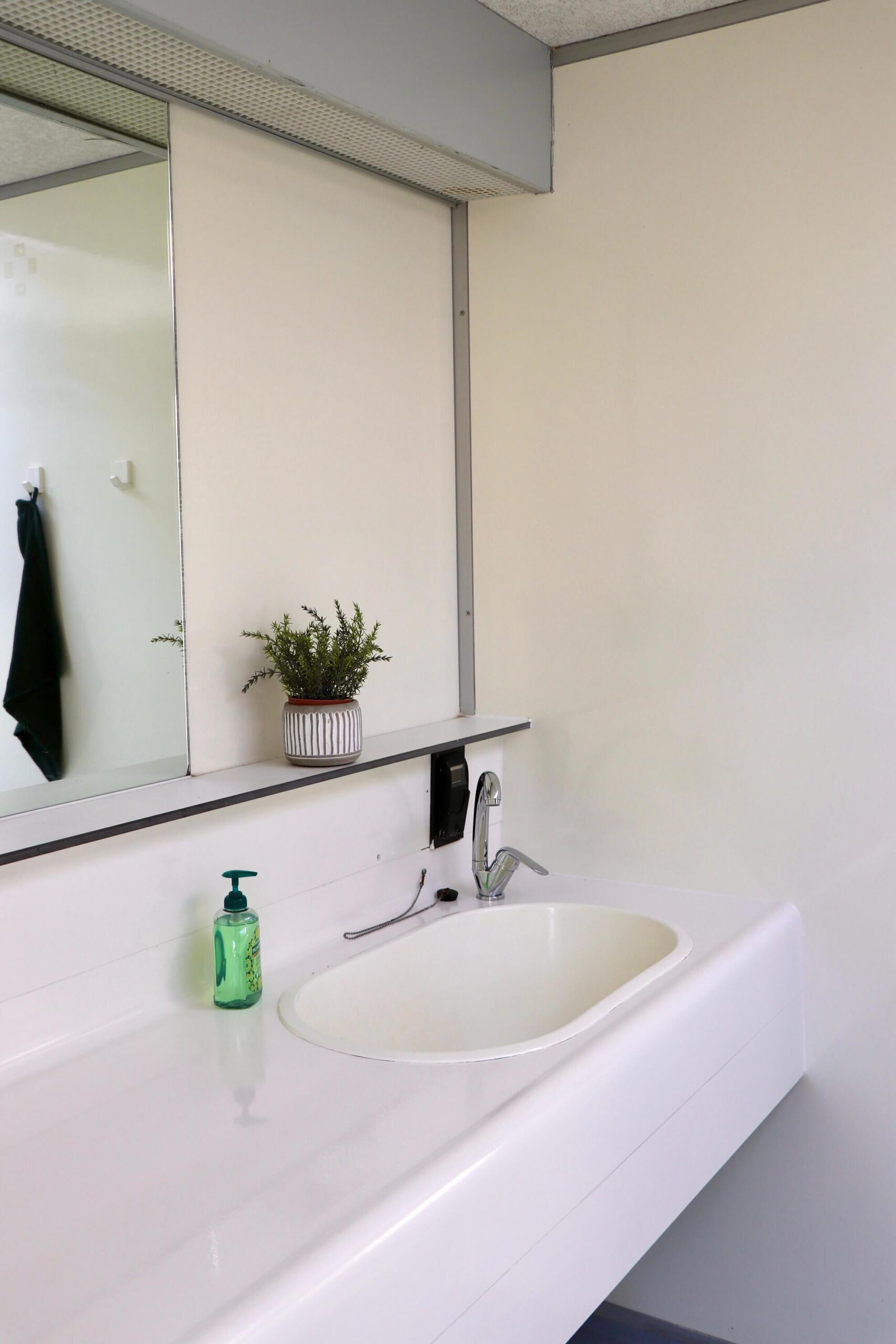 Wasbak van Sanitair unit